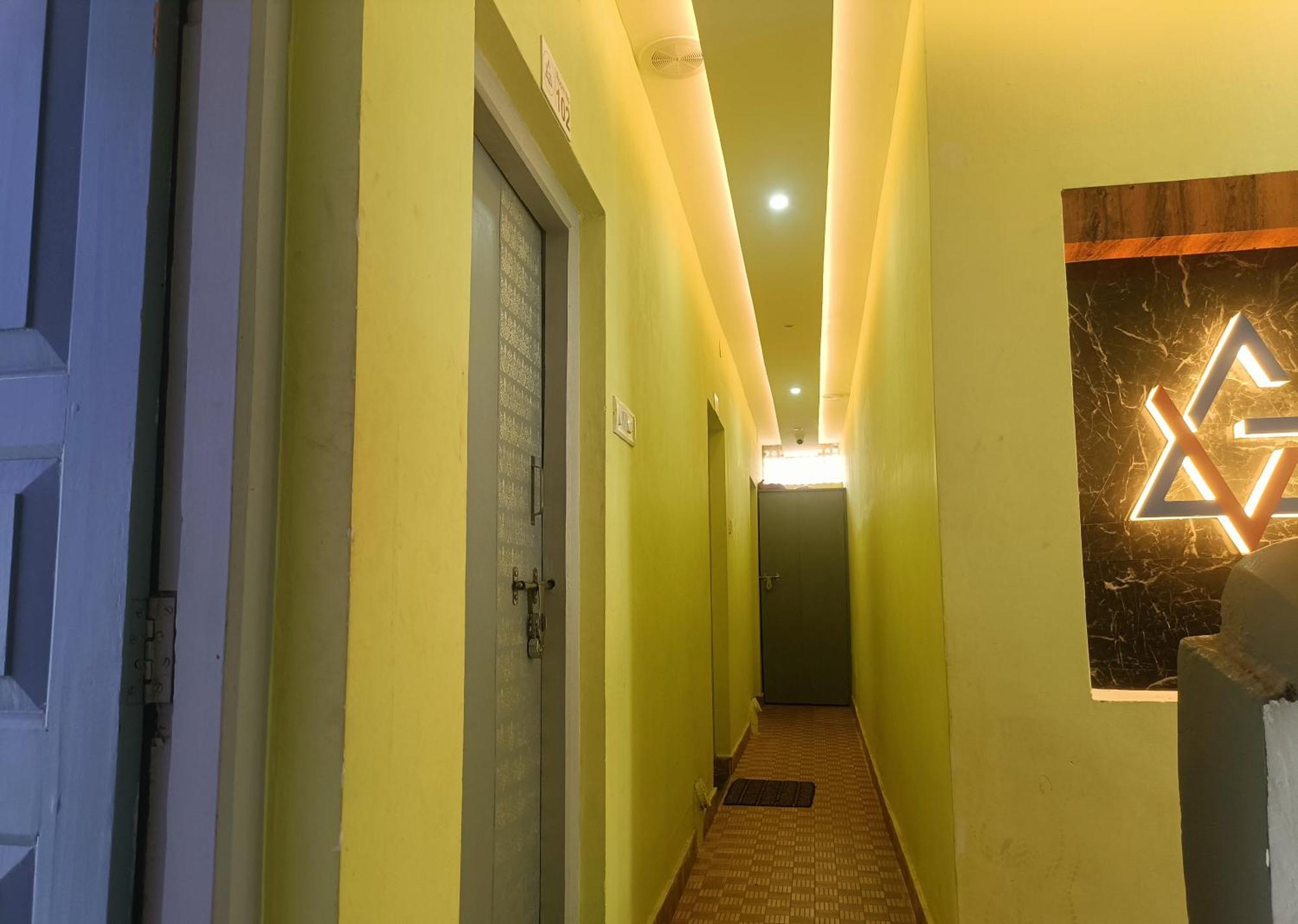 Hotel Grand View Puri Bagian luar foto