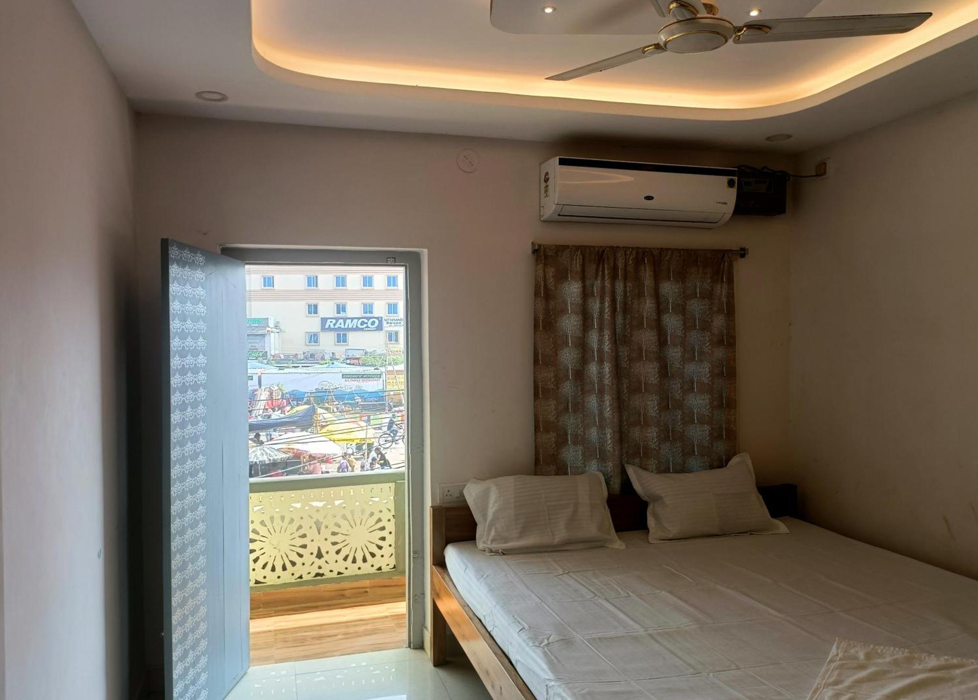 Hotel Grand View Puri Bagian luar foto